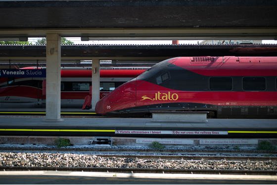 Alstom and Italo Sign a Contract for 5 Pendolino EVO Trains Maintenance